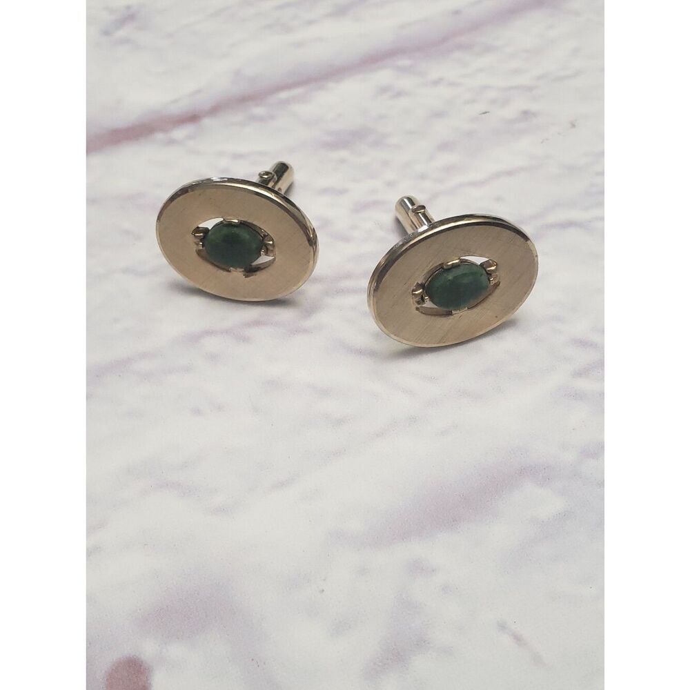 VINTAGE SWANK Goldtone & Green Agate Cuff Links